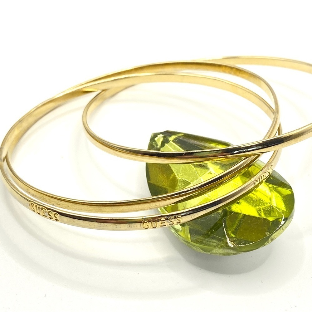 GUESS Gold Interlinked Thin Bangles Set of Three